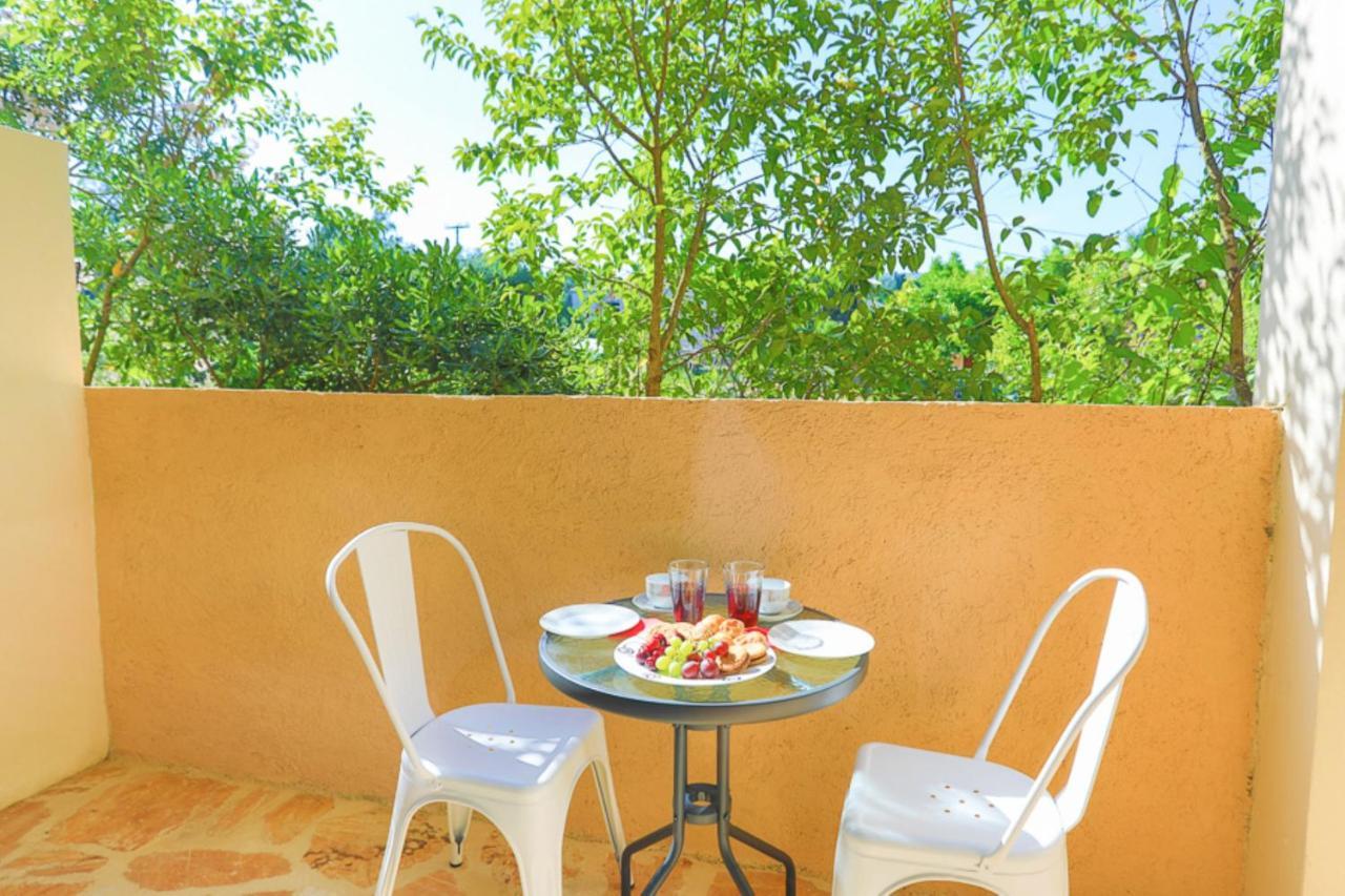 Senses Suites Dassia  Bagian luar foto